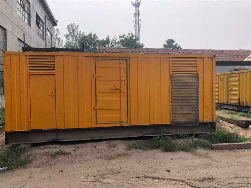 巴青柴油发电机如何判断新机油是否已经完全充满机油滤清器？