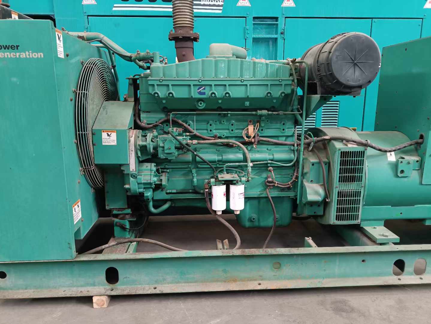 巴青过载会对 600kW 柴油发电机组造成哪些损害？