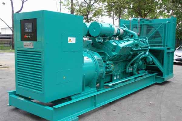 巴青柴油发电机组电压不稳定怎样维修？