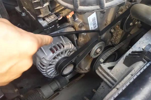 巴青转速传感器的工作原理是什么？