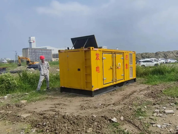 巴青冬季低温环境下，发电机组启动电瓶的容量需求是否会增加？