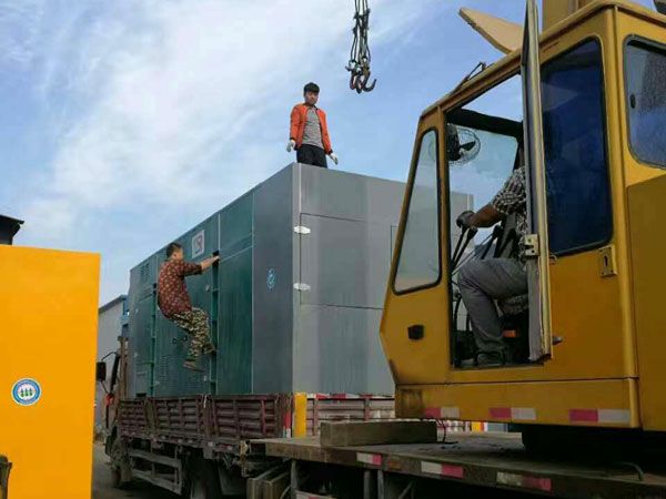 巴青更换水冷式机油散热器密封件的操作流程是怎样的？